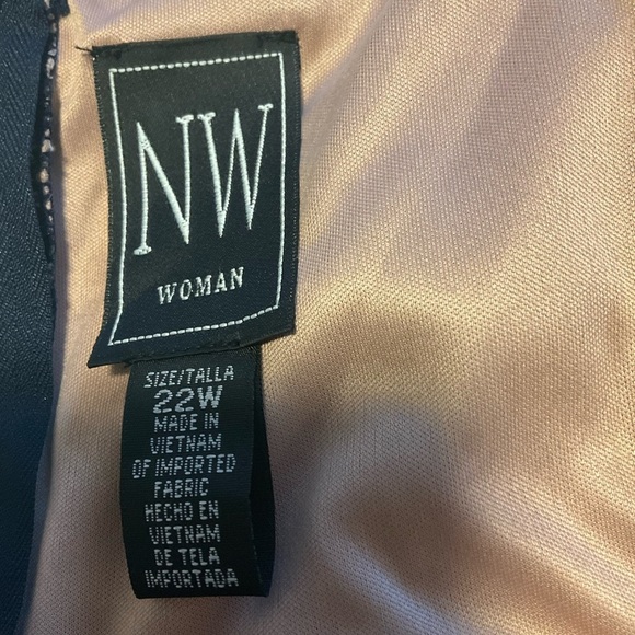 🌟HP🌟 PLUS 22W Navy/Nude sequins Lace Halter Bodice Navy Jersey Maxi Skirt - Picture 12 of 14